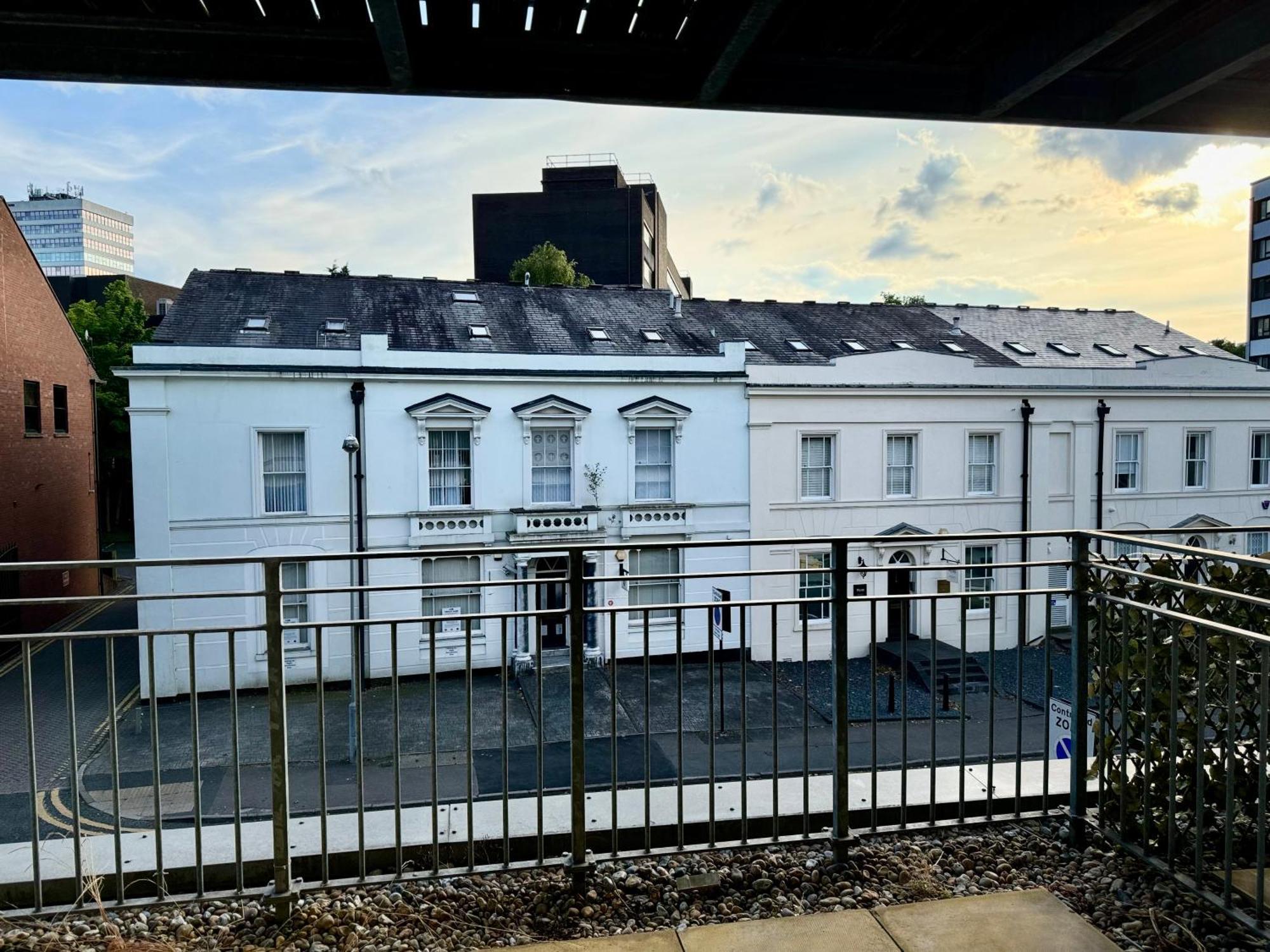 The Red Suites Birmingham Zewnętrze zdjęcie